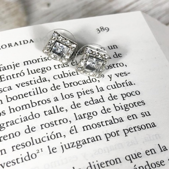 Alquimia Jewelry - JEWELD BAGUETTE STATEMENT LARGE STUDS